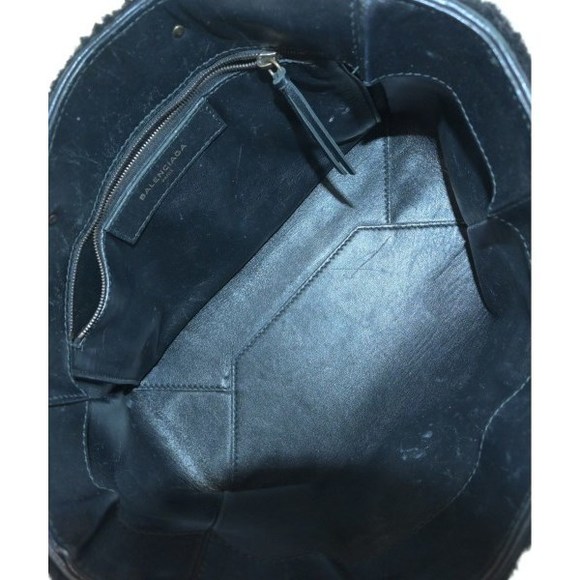 Balenciaga Handbag - Picture 4 of 11